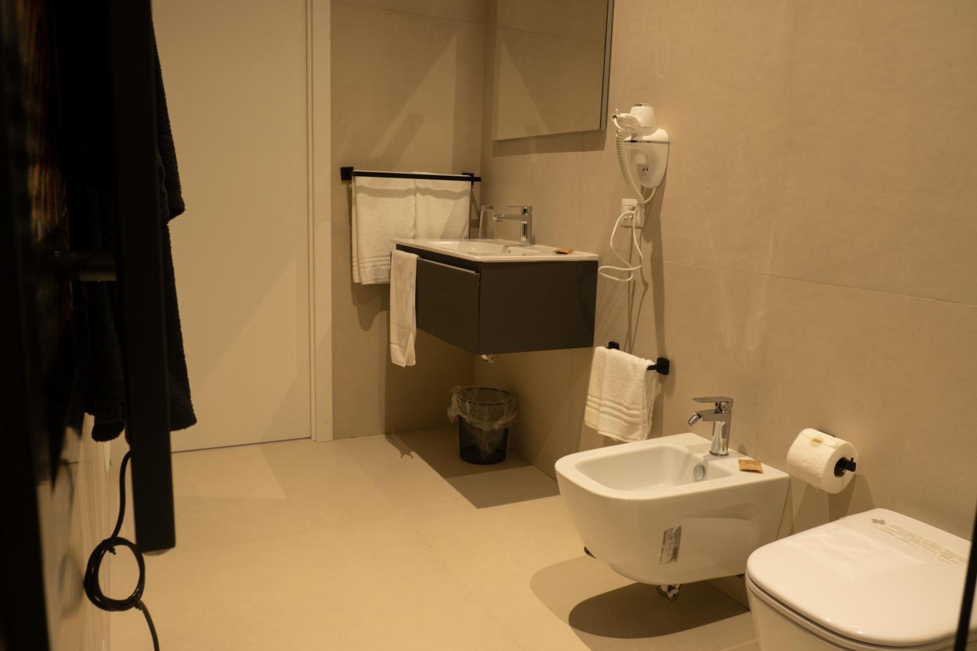 Monumental Luxury Rooms カゼルタ エクステリア 写真